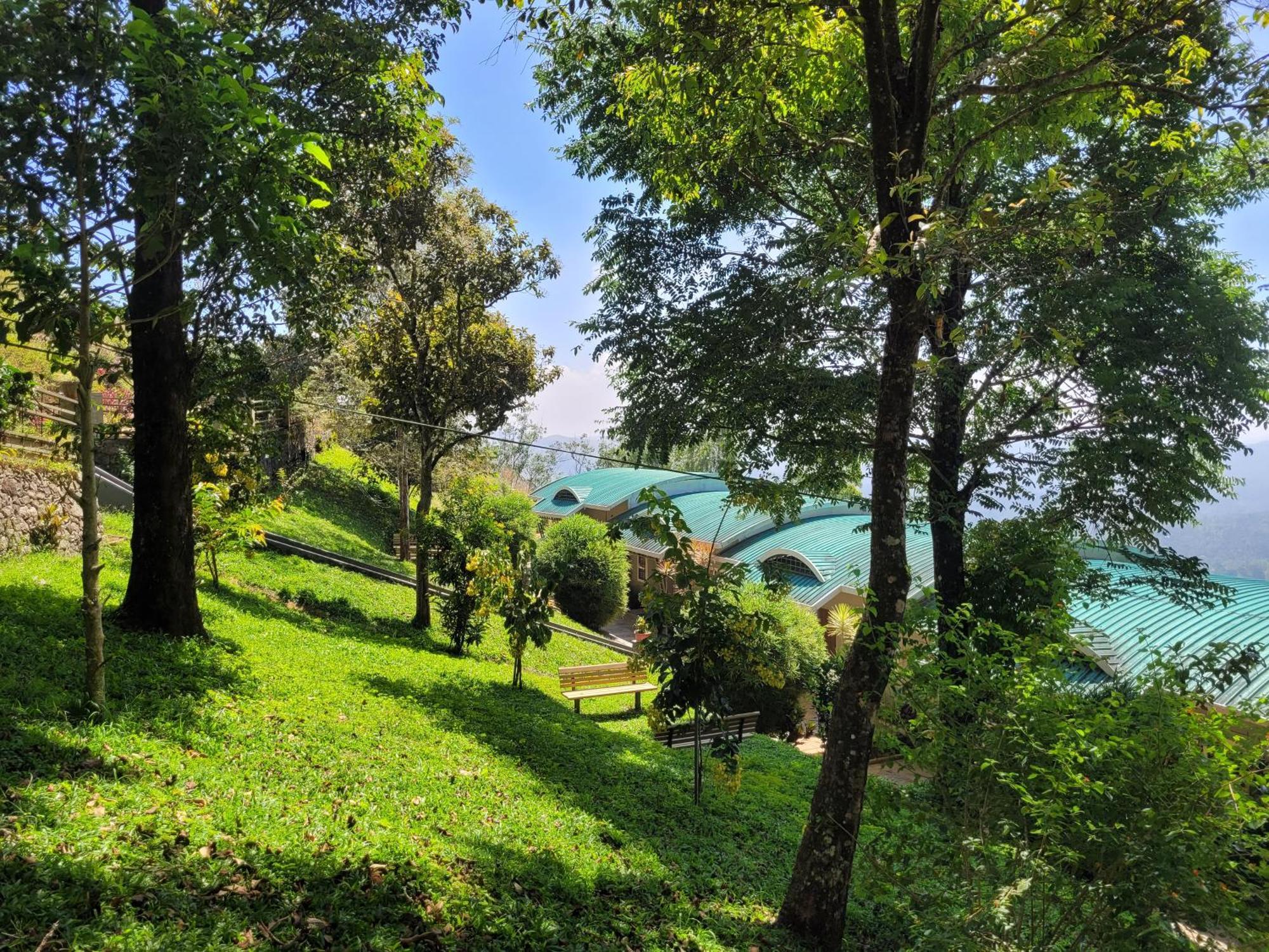 Windale Resorts Pooppara Екстер'єр фото